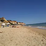 Olhos De Agua * אלבופיירה