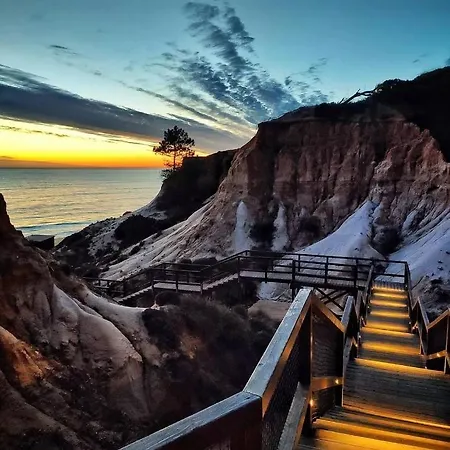 Olhos De Agua 公寓 *