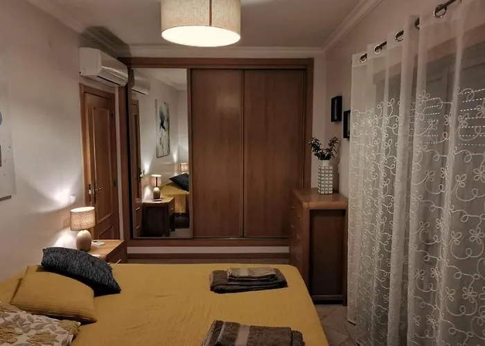 Olhos De Agua Apartman